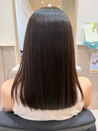セミロング LAULEA Renのヘアスタイル