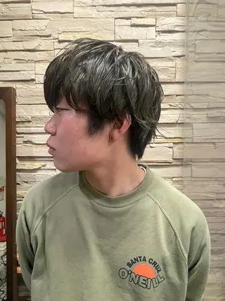 ショート カラー メンズ 浅岡 昭汰のヘアスタイル