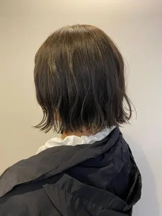 ショート カラー FILMS/sari /似合わせカットのヘアスタイル