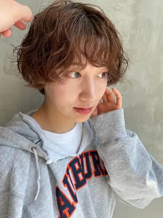 ショート カラー パーマ CEINE PATHのヘアスタイル