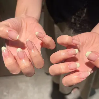 ネイル airi ⭑ ⸝⸝のネイルデザイン