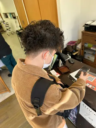 パーマ メンズ ブリーチカラー🫧 森　凪沙のヘアスタイル