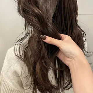 ロング カラー canon/レイヤー /透明感カラーのヘアスタイル