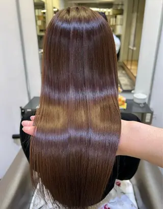 ロング 梅本 有希のヘアスタイル