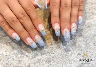 ミディアム AXSIA NAILのネイルデザイン