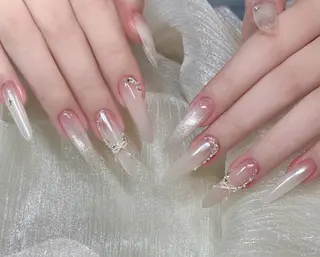ネイル Anna Melia Nailのネイルデザイン