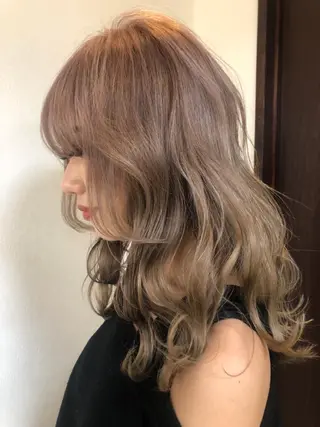 セミロング カラー 似合わせ レイヤー須川のヘアスタイル