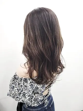 セミロング 無藤 彩のヘアスタイル