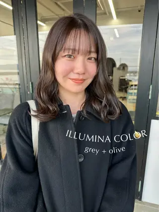 ミディアム 藤本 静香のヘアスタイル