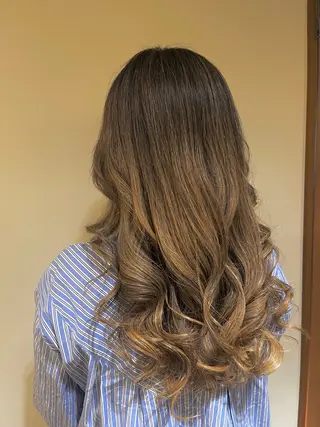ロング カラー パーマ 大人女子&髪改善専門 Nobuフリーランスのヘアスタイル