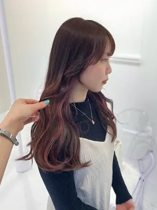 カラー Okamura Chisatoのヘアスタイル