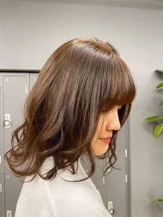 ミディアム カラー 🫧ふじたまゆ🫧 レイヤーカット✂︎のヘアスタイル
