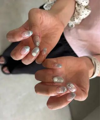 ネイル Mai :矢場町 ニュアンス🌿アートのネイルデザイン
