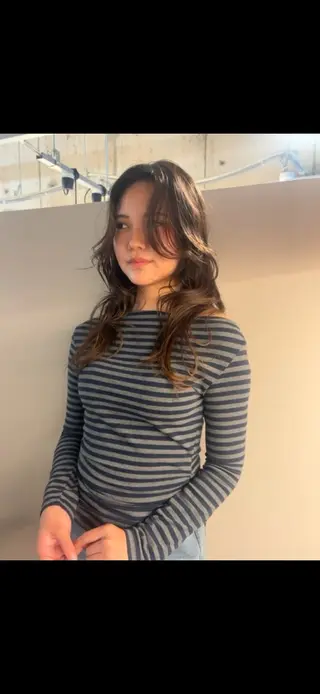 ロング abe yuikaのヘアスタイル
