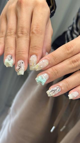 ネイル ULL tamaのネイルデザイン
