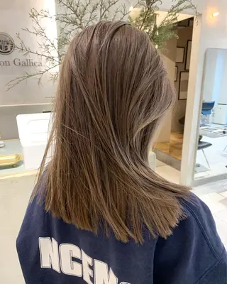 ミディアム カラー チバ タクミのヘアスタイル