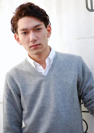 ショート カラー パーマ メンズ 推し活専用 【派手髪】飯野ゆかりのヘアスタイル