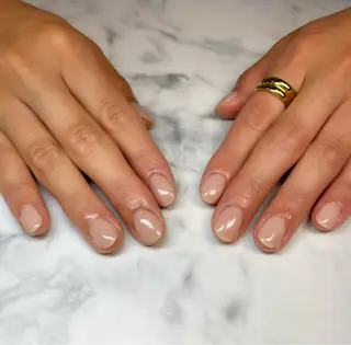 ネイル with hues AYAのネイルデザイン