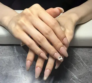 ネイル PEEKABOO NAIL 梅田のネイルデザイン