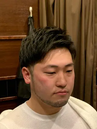 ショート メンズ ヒロ銀座 田中大地のヘアスタイル