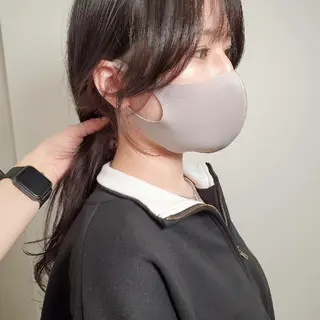 セミロング 韓国レイヤー　 suzuのヘアスタイル