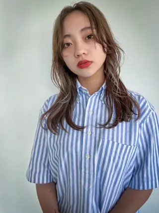 ロング ヘアアレンジ 林 美優のヘアスタイル