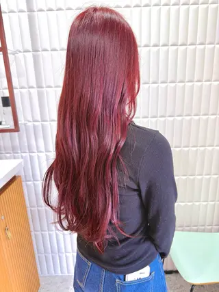 ロング 新宅 綾乃のヘアスタイル