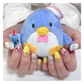 ミディアム ネイル 🐾enen style 🐾のネイルデザイン