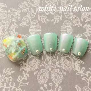 ネイル white nail salonのネイルデザイン