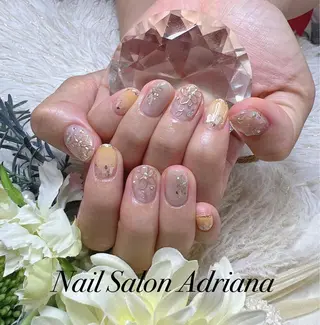 ネイル ADRIANA 大久保駅前徒歩2分のネイルデザイン