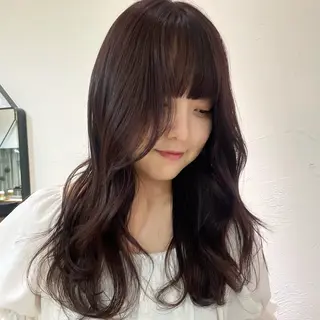 ロング 盛れる透明感カラー momokaのヘアスタイル