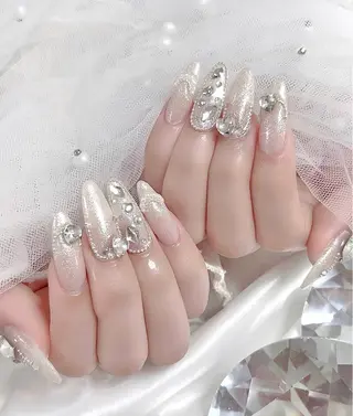ロング E🌷nail 長さだし専門店のネイルデザイン