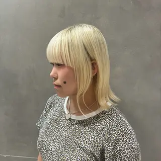 ミディアム カラー ゆず/🎀ハイトーン ×デザインカラー🎀のヘアスタイル