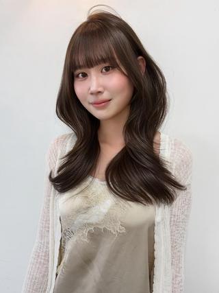 ミディアム 💛レイヤー/ベージ ュ/kokoro💛のヘアスタイル
