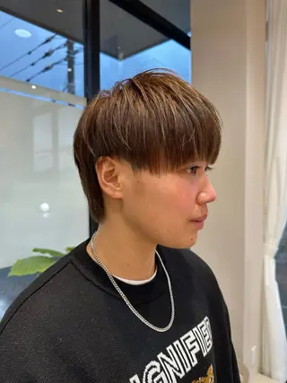 ショート LAULEA Renのヘアスタイル