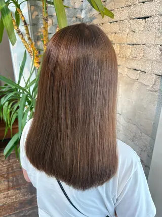 セミロング 杉原 向日梨のヘアスタイル