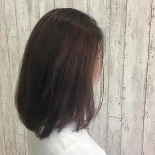 ミディアム カラー Kaede .のヘアスタイル