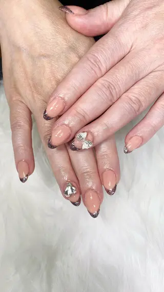 ネイル maninail iswaのネイルデザイン