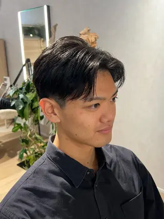 ショート パーマ メンズ 梅田茶屋町メンズ 専門美容師 山元一平のヘアスタイル