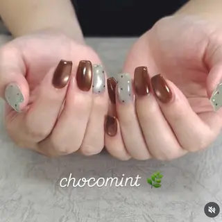 ネイル muum_nail 新宿2分 三丁目1分のネイルデザイン
