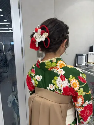 ロング ヘアアレンジ ヘアセット/レイヤー 赤み消し/はるかのヘアスタイル