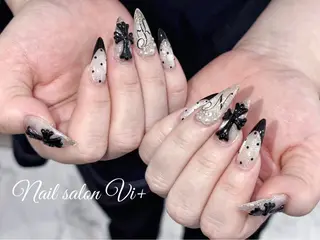 ネイル ✨Nailsalon Vi+✨のネイルデザイン