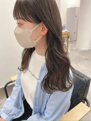 ロング カラー コテ巻き風パーマ 縮毛矯正が得意のヘアスタイル