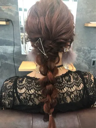 ロング カラー ヘアアレンジ 塚本 昂のヘアスタイル