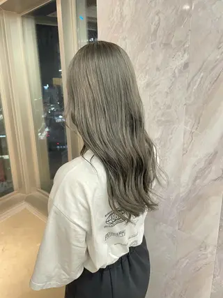 セミロング 🎗副店長/井上 竜 ブリーチ指名No.1のヘアスタイル