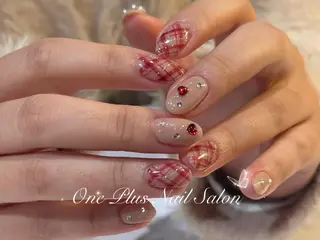 ネイル One Plus Nail Salonのネイルデザイン