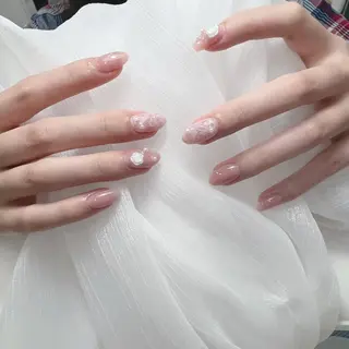 ネイル 🪷Mi.o あいちゃん🐝のネイルデザイン