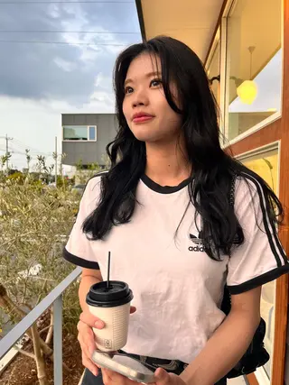 ロング カラー 吉水 果穂のヘアスタイル