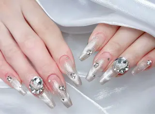 ネイル M🌷nail 長さだし専門店のネイルデザイン
