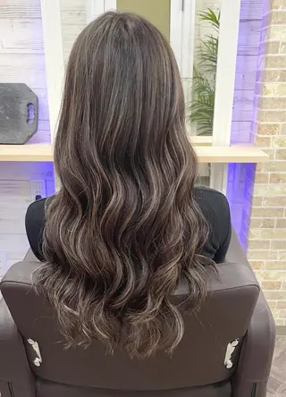 ミディアム カラー ヘアアレンジ 枝毛カット＆髪質改善 満足NO.1岡しゃんのヘアスタイル